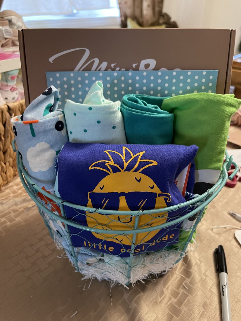 Baby gift basket, blue and green